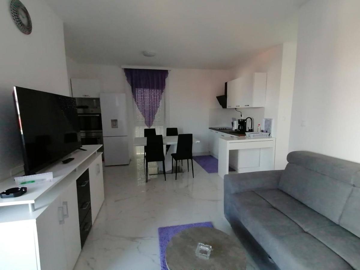Vila Slavica Vir Ngoại thất bức ảnh