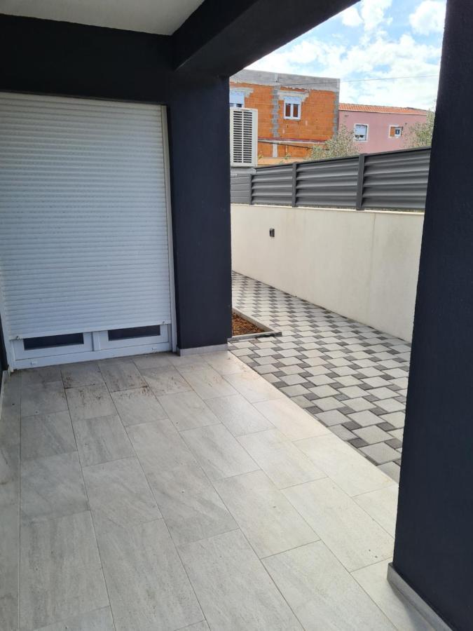 Vila Slavica Vir Ngoại thất bức ảnh